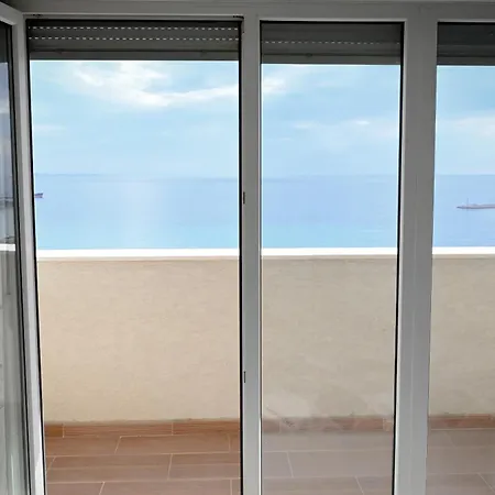 Seaside - Apartment