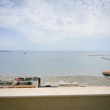 Seaside - Apartment *