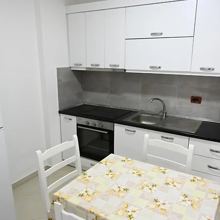 Seaside - Apartment Shengjin